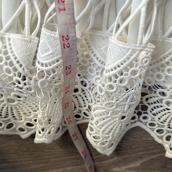 NEW Alexis Lace Juliana Top Small - Picture 14 of 14